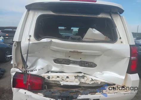 2015 Chevrolet Tahoe Ltz z USA, uszkodzony, nr VIN 1GNSKCKC1FR690803